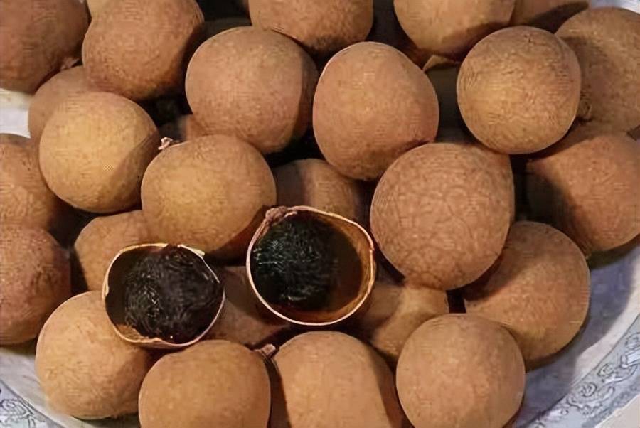 俗称"假龙眼",果实有毒,可以代替"皂角",如今比较少见_武当_因为_水果