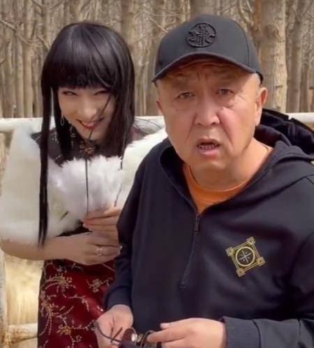 马小跳于谦面前表演《莽撞人》,聂小雨教谦大爷变装_网友_互动_相声