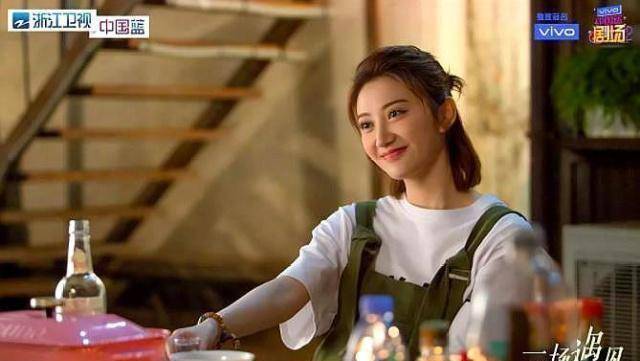 陈晓谈《一场旅行》,基本上算是本色出演,觉得景甜长得很喜庆_金小天