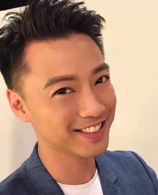 《爱回家2》为代表作,直言tvb僧多饭少_何君诚_剧中_张振朗