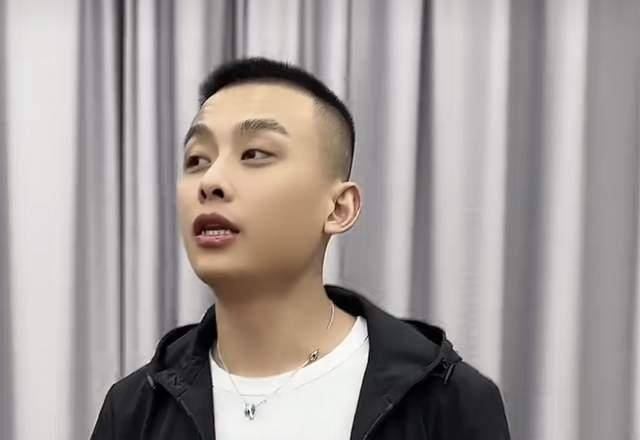 千万级网红"洋洋洋"带10多人约架,超狂对话记录曝光_长春_行为_活动