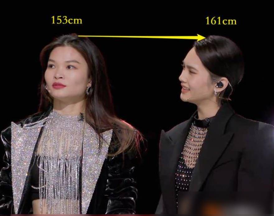 161杨丞琳和165小林青霞同框,同穿平底鞋,谁在撒谎很尴尬_身高_差距