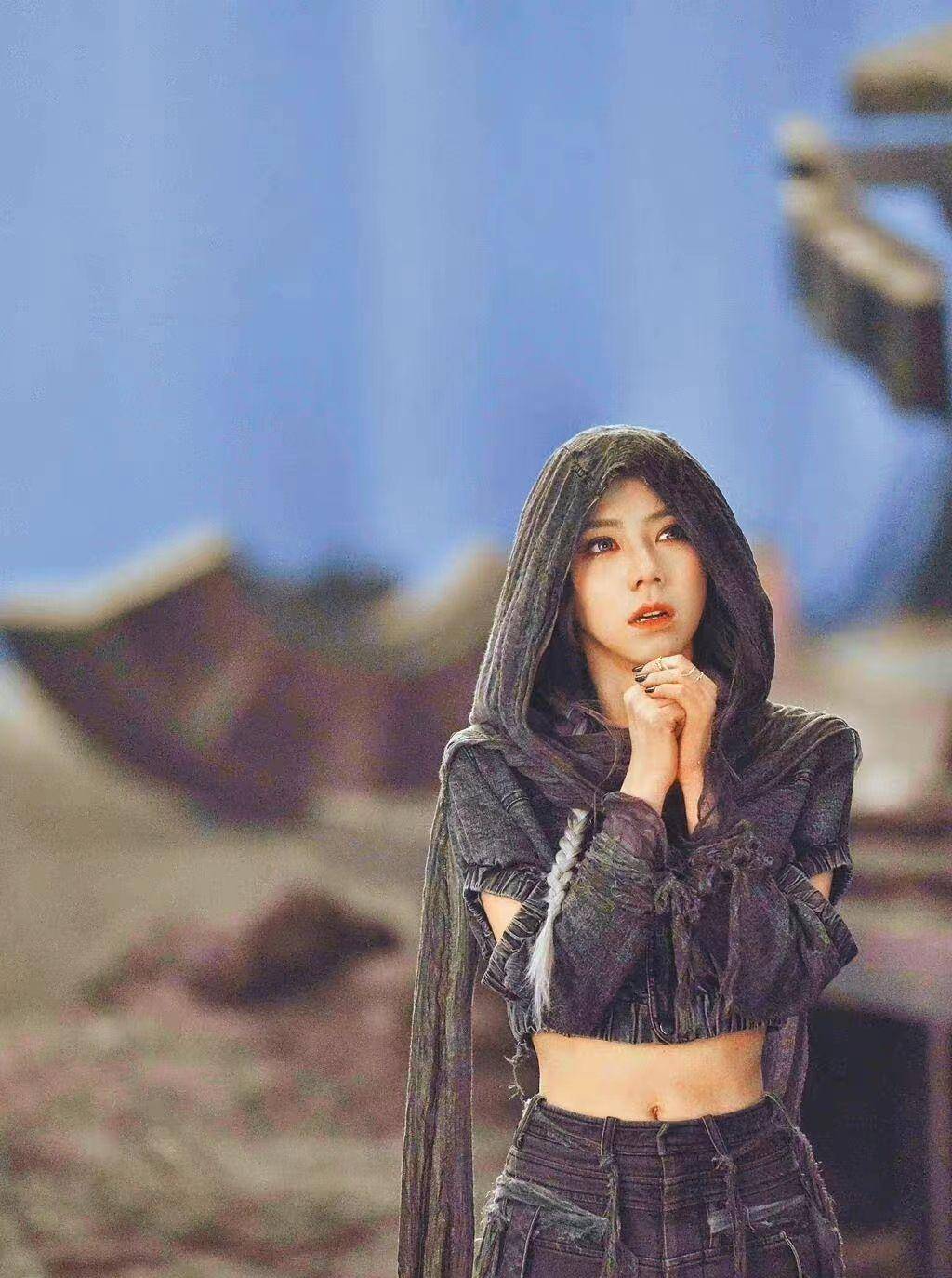 邓紫棋被曝与男友领证结婚,两人交往多年,疑似已在一起_mark_娱乐