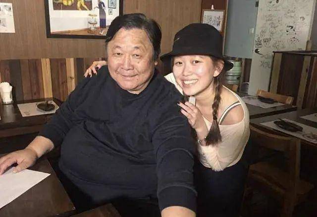 10梅超风的扮演者:黄文慧黄文慧饰演的梅超风,曾是很多小朋友的童年