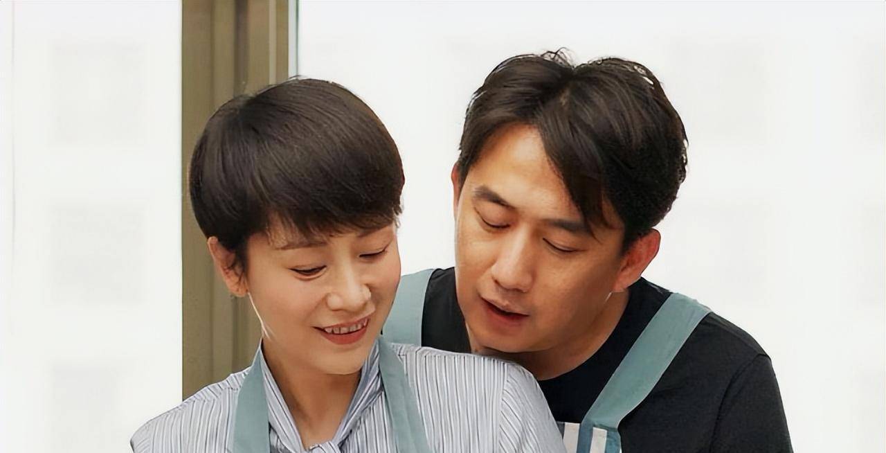 王志文江珊,闫妮张嘉益,黄磊海清,盘点这些相识多年的"黄金搭档"!