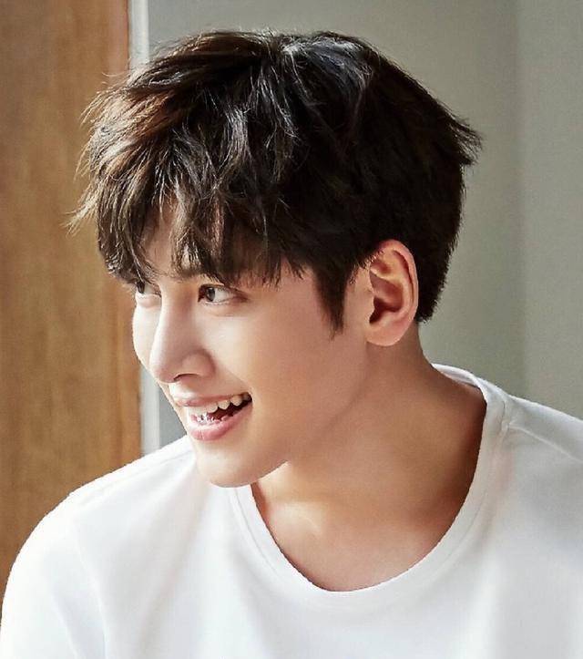 池昌旭——南韩帅气脸_五官_自带_少女