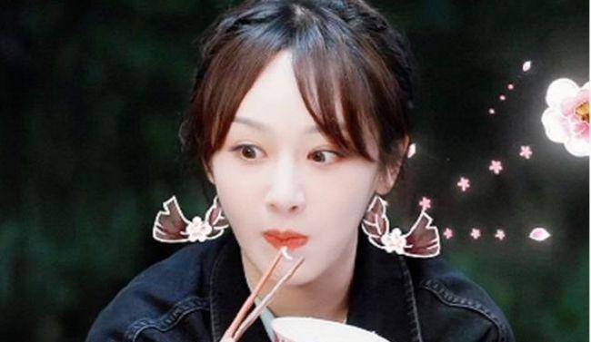 耿直男孩儿张艺兴!