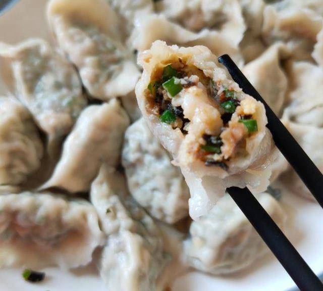 香亭猪肉三鲜水饺,薄皮大馅儿,鲜香味美_清水_备用_饺子皮