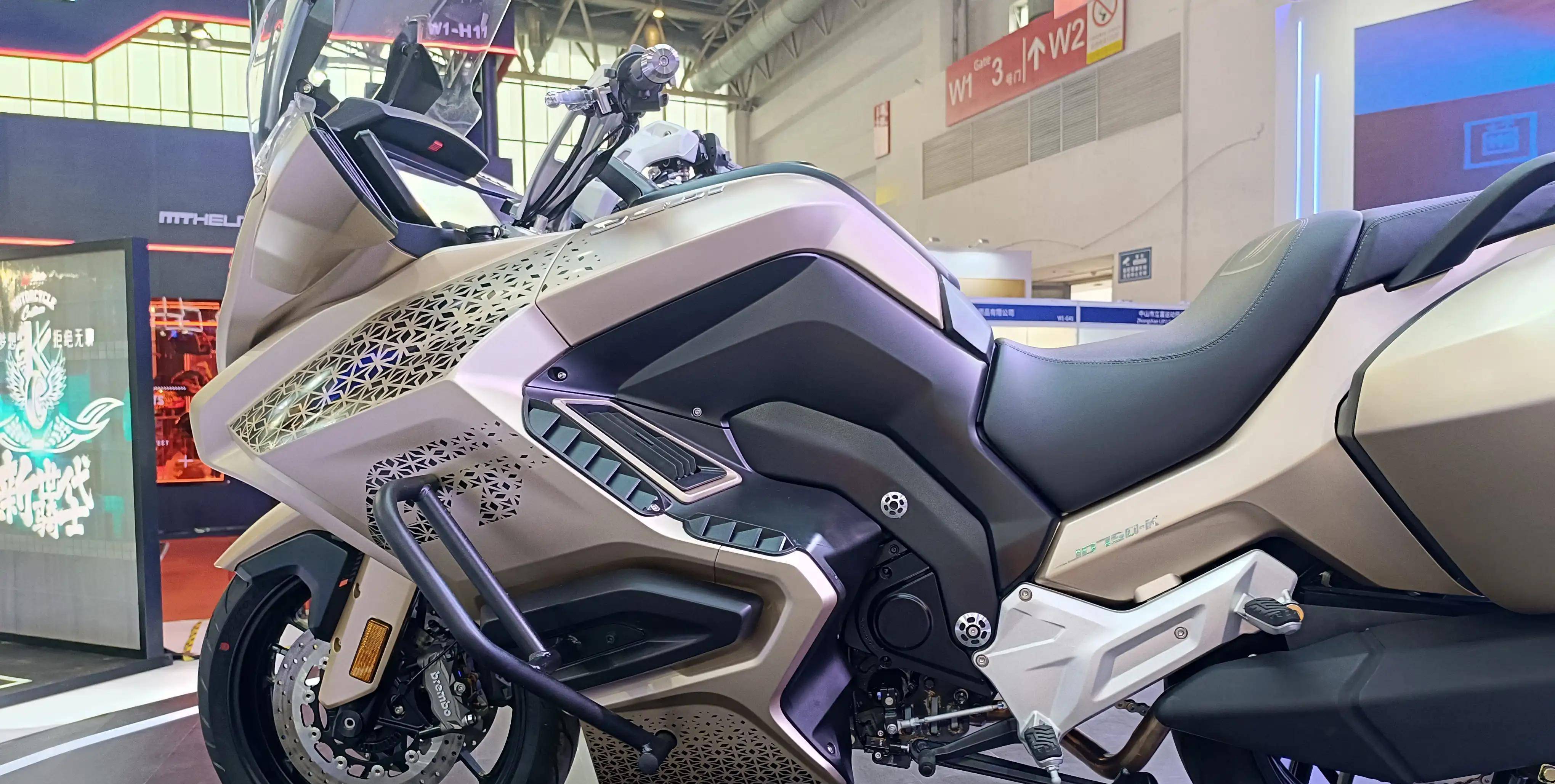 杰迪公路巡航车麒麟750亮相北京摩展,又是一款高颜值豪华车_方面_车型