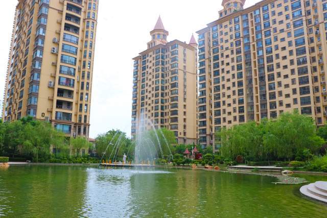 广厦61金海湾举办"运城市网络达人邂逅金海湾"抖音大赛启动仪式