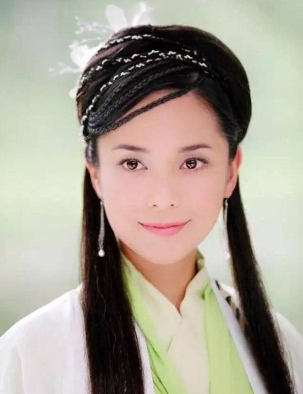 港姐郭羡妮:"倒贴"3套房下嫁河南农村,婚后被丈夫宠成宝