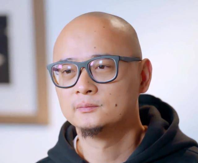傅首尔老公,老刘光头背后的故事_节目_头发_爱情