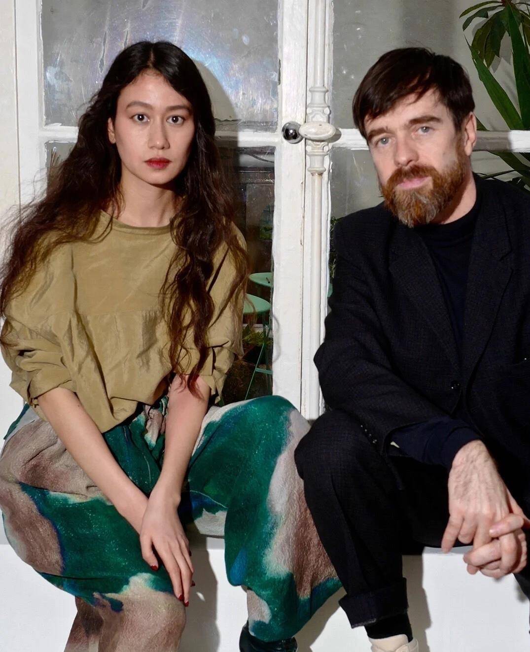 你可能对sarahlinhtran不熟悉,但如果用这些标签来介绍自己,你就会