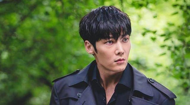 人类_崔振赫_无影