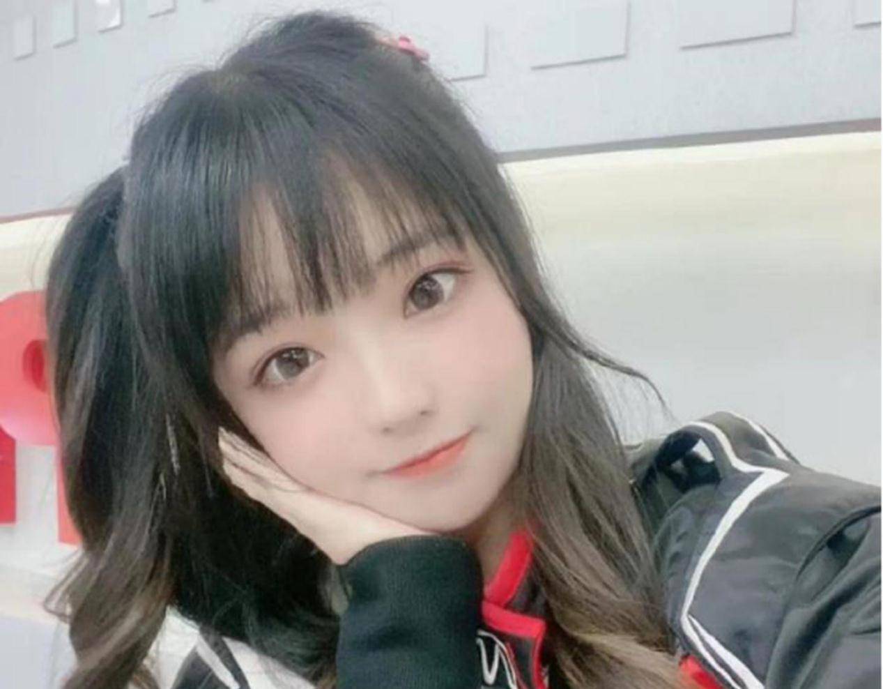 网红素颜不经打!郝一点变装辣妹,颜值忽高忽低是怎么回事?