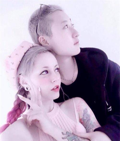 交不起房租,吴卓林带妻子回吴绮莉住所,一家三口首