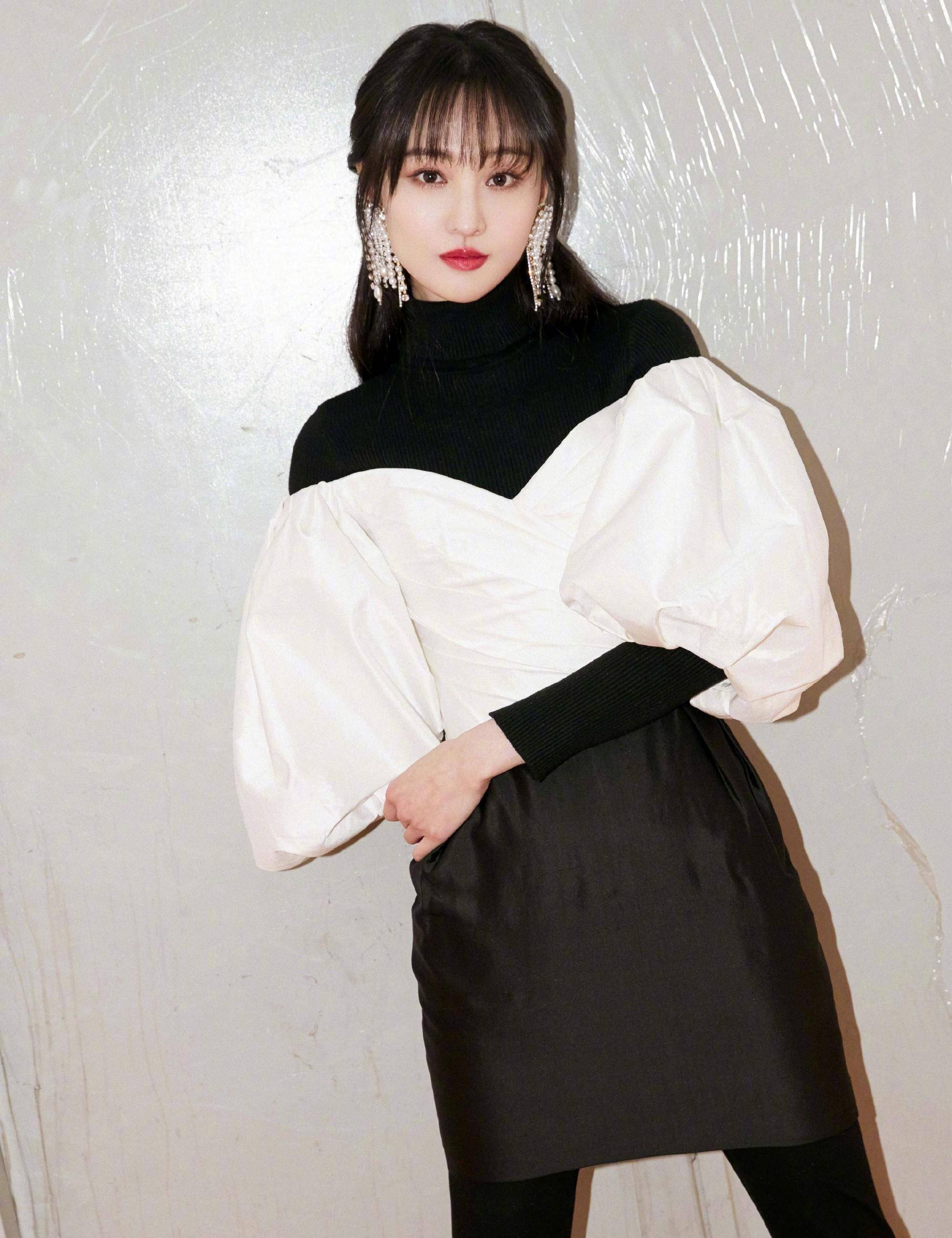 王一博曝社交平台被z爽爸爸关注,网友直言:有业务往来_郑爽_事情_问题