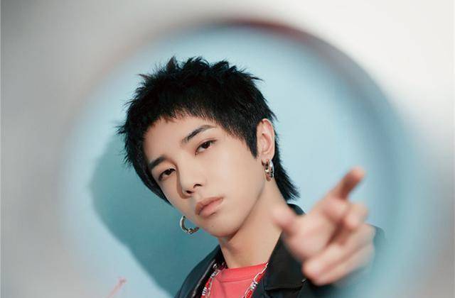 华晨宇的土味情话进阶之路:从被迫到主动,越来越会撩了_时候_火星人