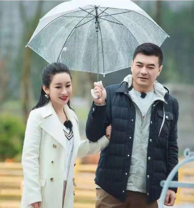 悍女人秦海璐,这次终于不装了!_王新军_石安妮_老公