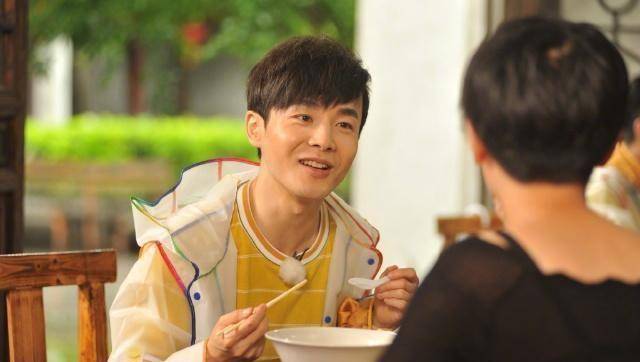 沈凌_发展_晚会