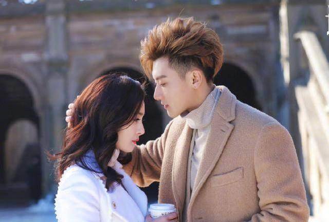 黄子韬晒照,这种发型,高中生可不要留!_韩庚_高中里_感觉