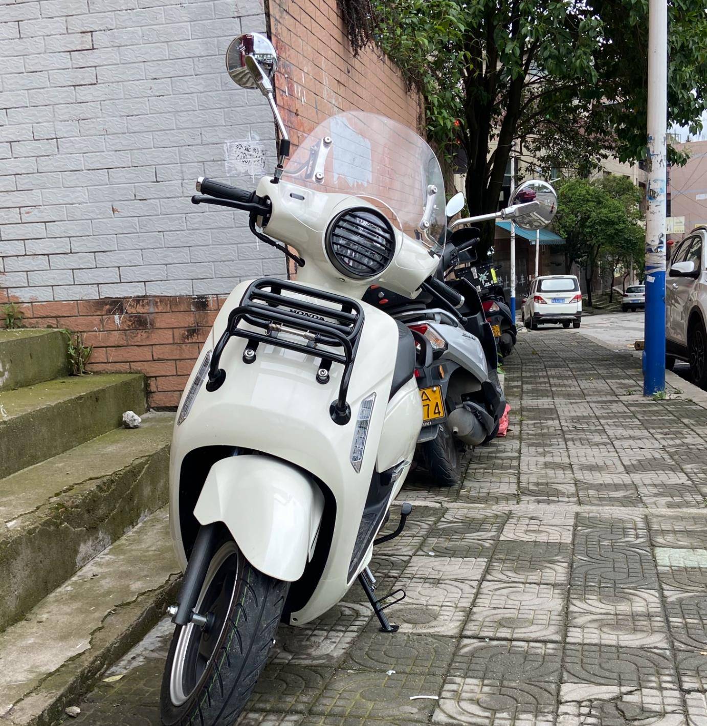 入门复古小排量踏板,本田ns125la,城市通勤颜值利器_搜狐汽车_搜狐网