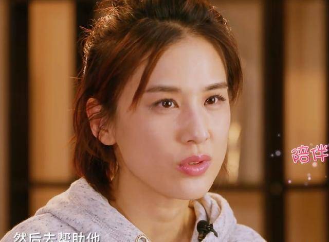 黄圣依虽然被评不合格妈妈,但这一点她做得比贾静雯和霍思燕都好_安迪