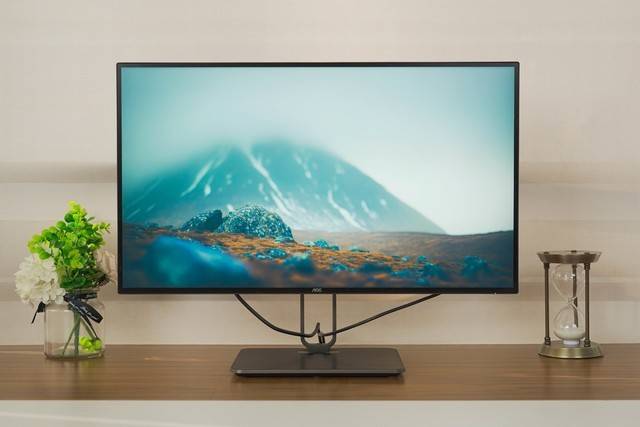 aoc u27u2p显示器评测:ips black加持 打造设计创作新体验_接口_面板