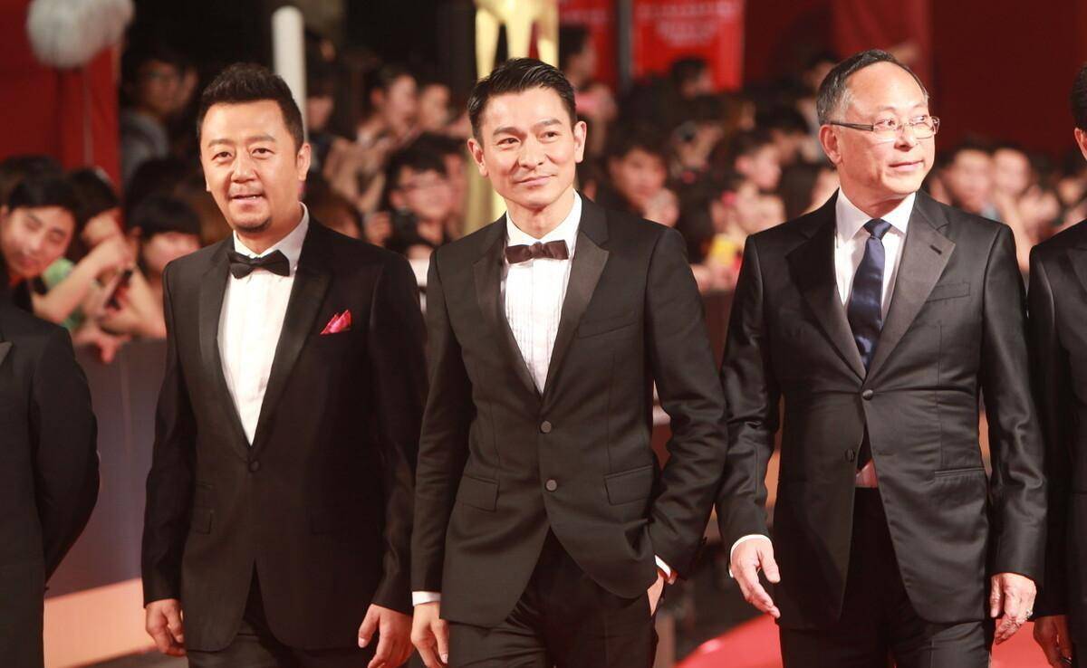 郑伊健:因"古惑仔"走上巅峰,风头碾压刘德华,如今为何不红了_电影