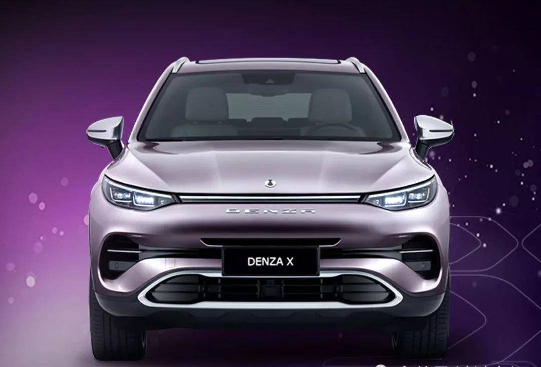 但是腾势x的细节上比比亚迪唐表现得更有高级感