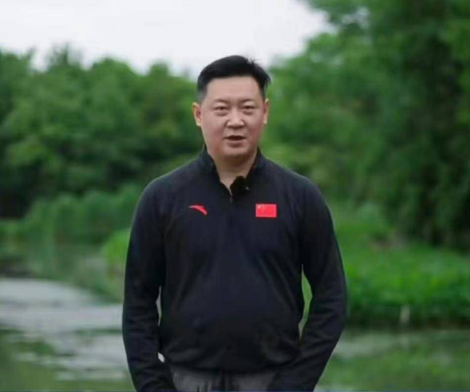 《水月洞天》主演现状:杨俊毅退圈13年成地方裁判,于波坚持拍戏_童战