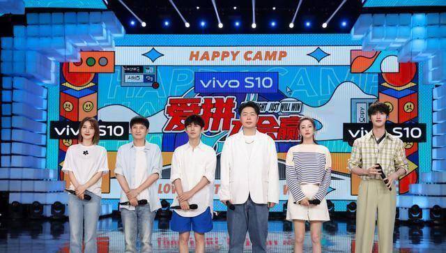 除了何炅领头的快乐极限团,嘉宾成员分别是:吴磊,王彦霖,阿sa,熊梓淇