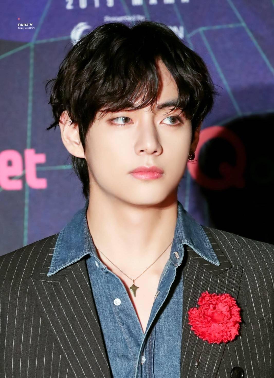 金泰亨自爆4件伤心往事,阿米看后流泪!他曾经被骗两次?