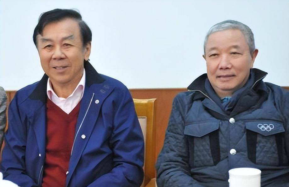 "体育之父"袁伟民,成就了一番辉煌后,晚年生活如何?_郎平_训练_教练