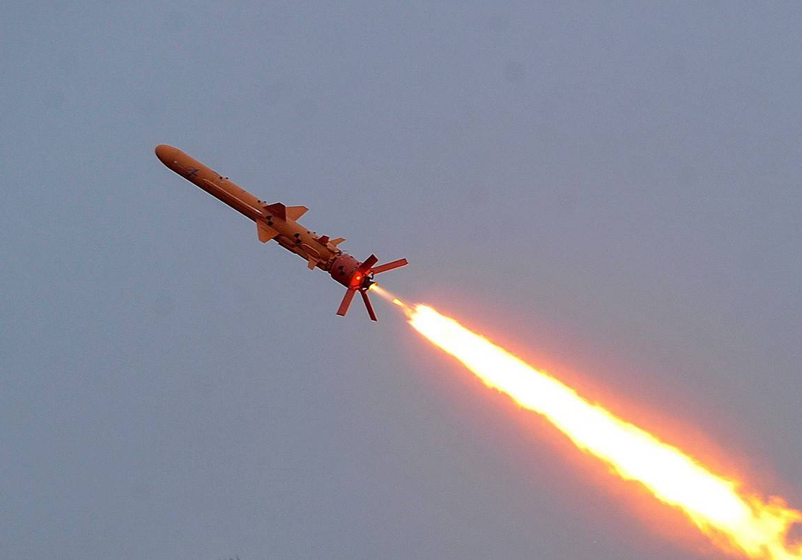 现代反舰技术,我们已远超美国,多型导弹一发入魂,直接打瘫航母_发展