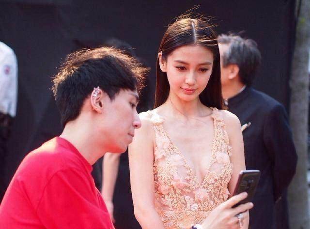 看了这些照片,你还相信angelababy没隆过胸吗?_杨幂_明星_时候