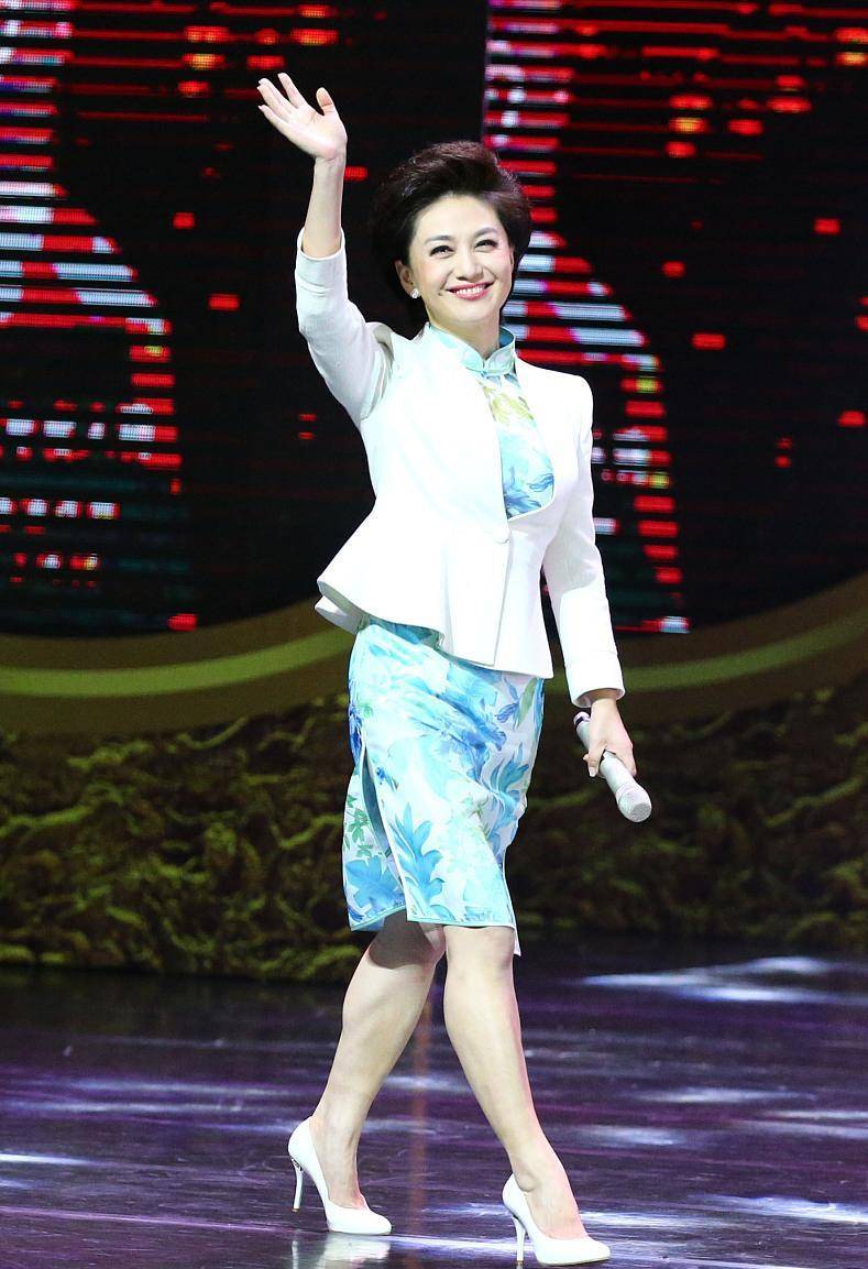 被51岁的海霞惊呆了!