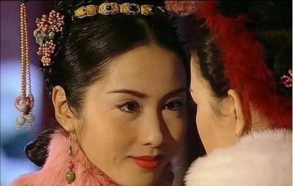 黎姿的赵敏和贾静雯的赵敏她们两个谁演的好?_黄蓉_角色_金庸