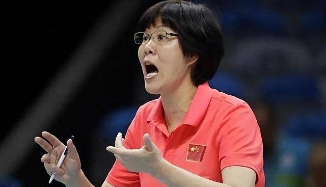 女排天才张锦文:因抢花洒被国家队开除,郎平:有我在就永不用她_排球