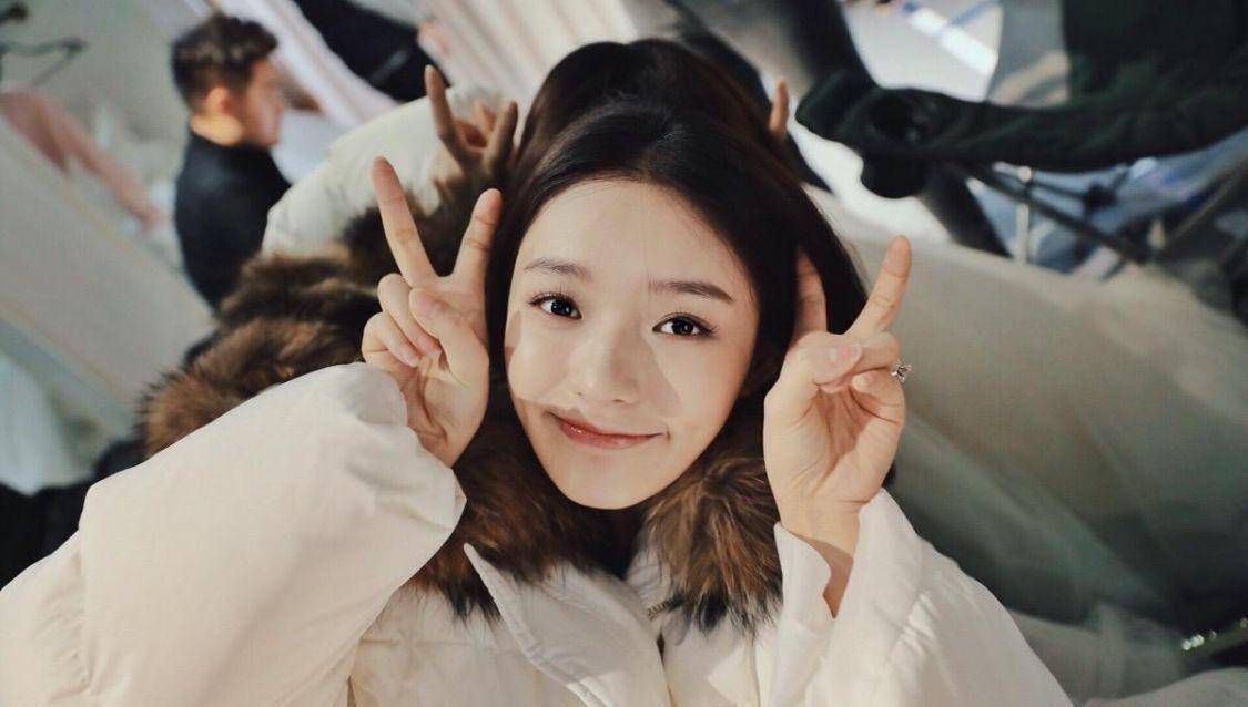 林允颜人中恋情被实锤?