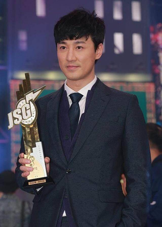 林峰:演技好颜值高还是富二代,可是谈个恋爱怎么那么费劲呢?