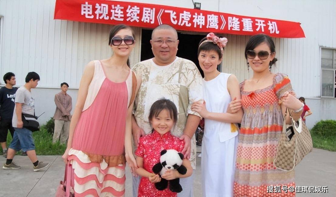 曲栅栅:嫁给落魄黄海波,凭《狂飙》翻红,赚钱养夫8年苦尽甘来