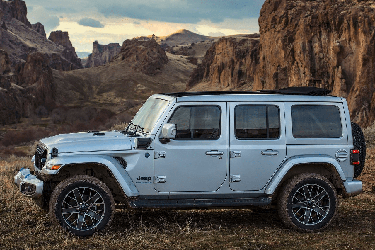 售24万起 2024款jeep牧马人海外上市 下周将在国内发布