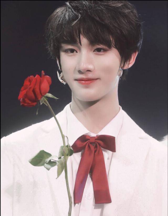 林墨丁程鑫将在六月相见,这回要是再没有互动,就是李飞心虚_活动_公司