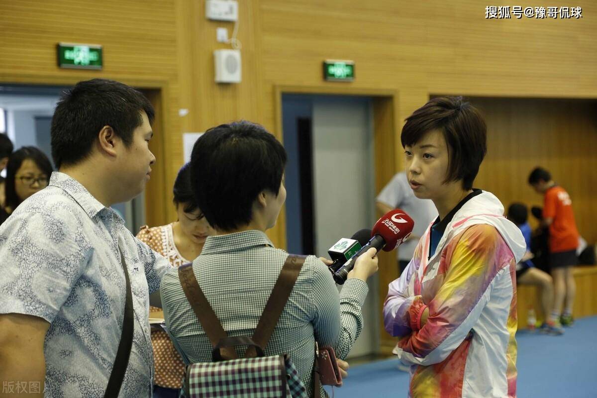 张怡宁出国执教,国乒多人去日本打球,球迷质疑刘国梁留不住人_欧洲