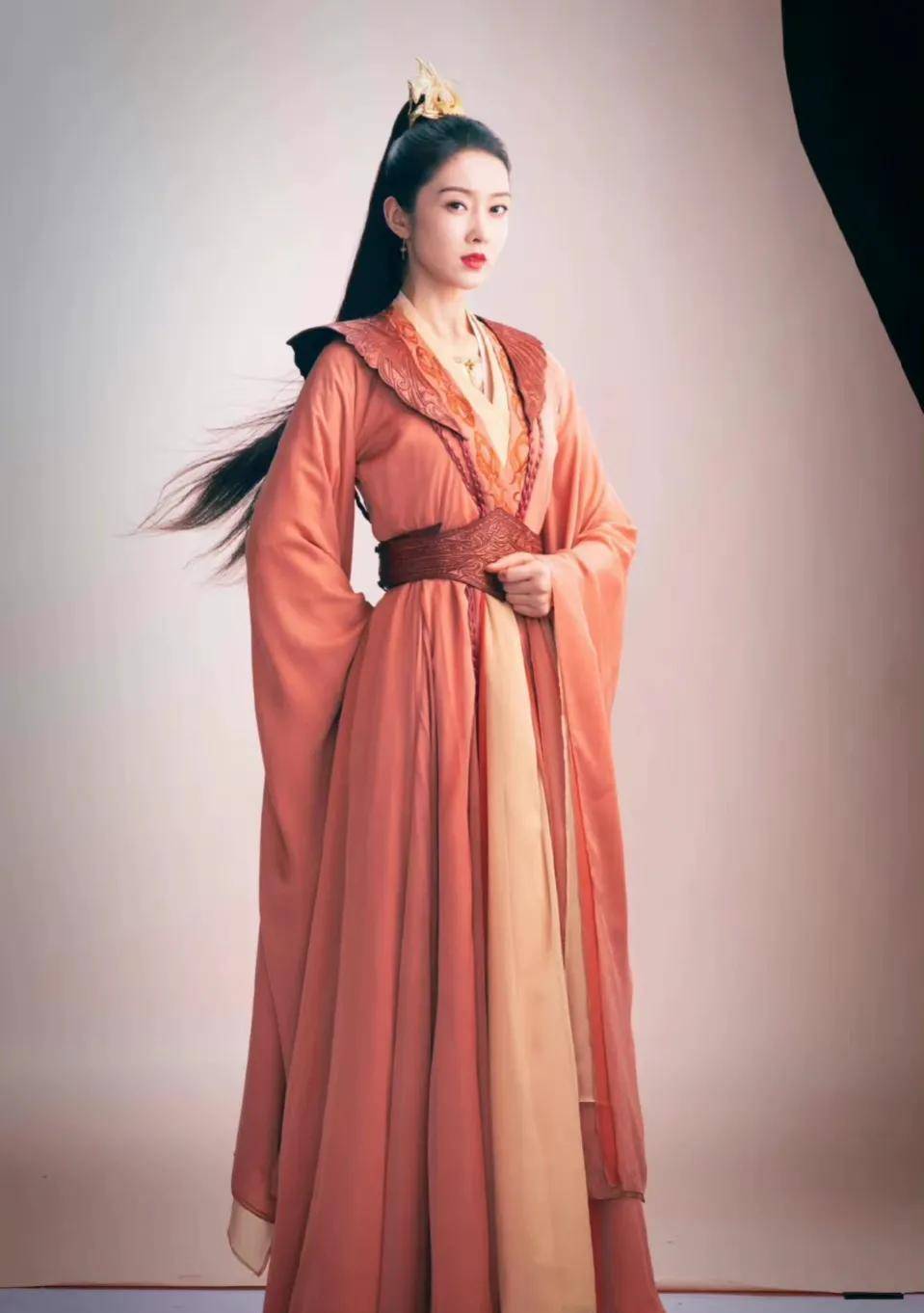 《与凤行》四大女角,赵丽颖宣璐成母女,辣目洋子是天界第一美女_幽兰