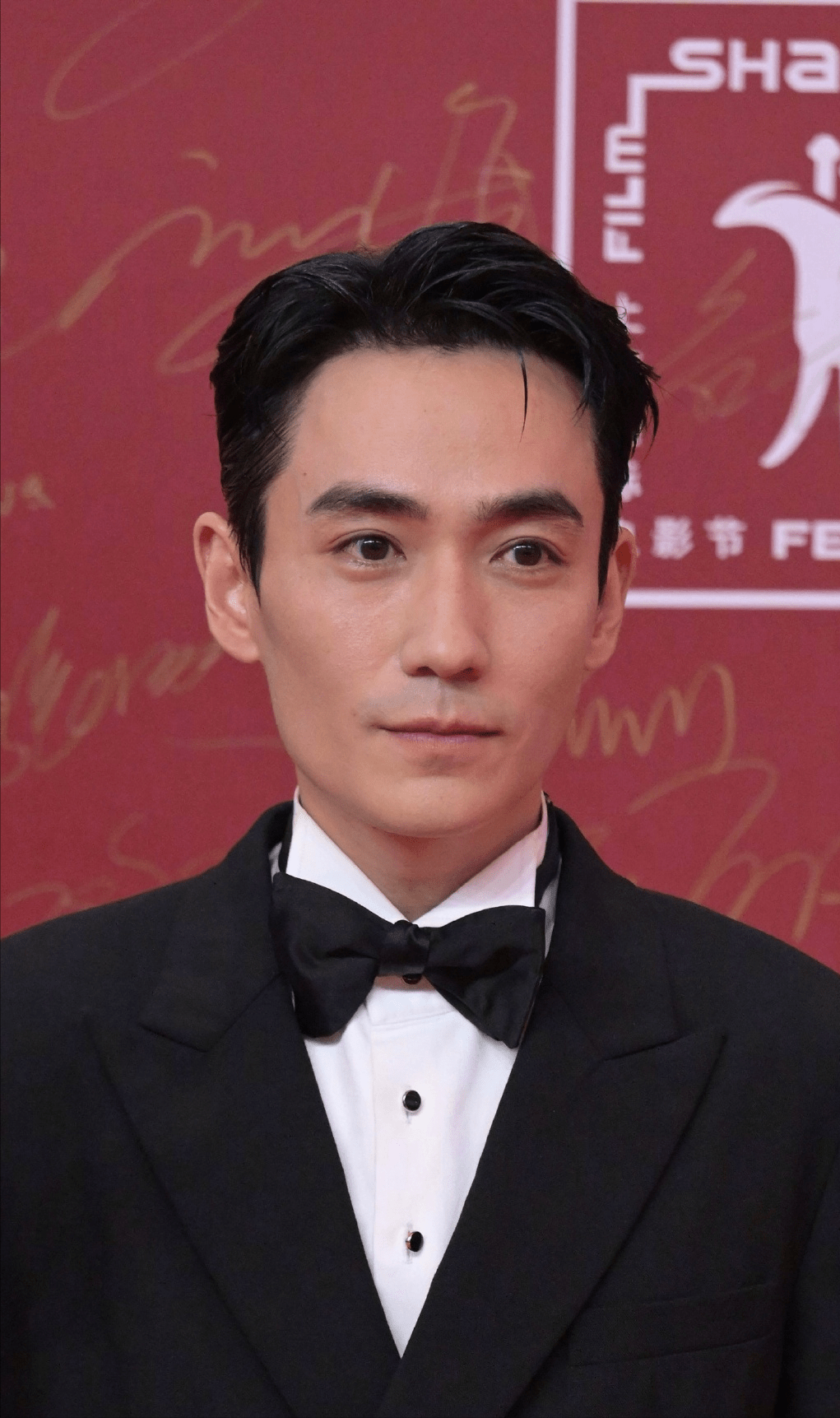 整个剧组就像是电影名字《我爱你》一样,相亲相爱,希望这部充满爱的