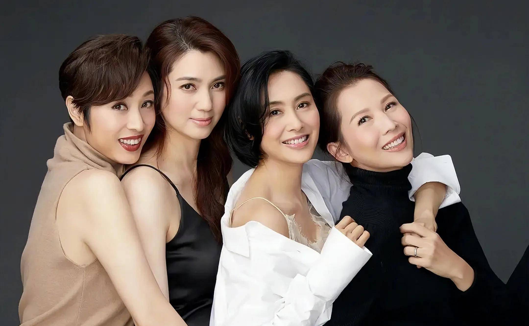 钻石剩女陈法蓉,56岁依旧未婚,坦言只想跟着老爸生活到老_香港_合作