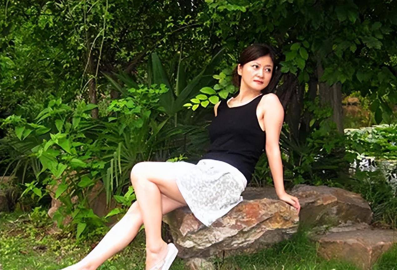 朱晓琳:江苏扬州走出的著名歌手,走红背后有艰辛有眼泪有感动_李光羲