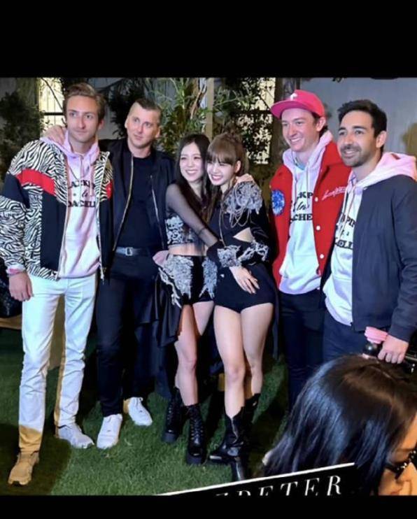 lisa也传绯闻!男方全球最富有男人的三太子!